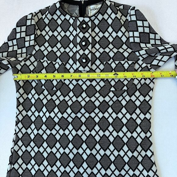 Goldworm Vintage 60s Mini Dress Black White Knit Polyester Size 10 Mod Retro - Picture 9 of 11